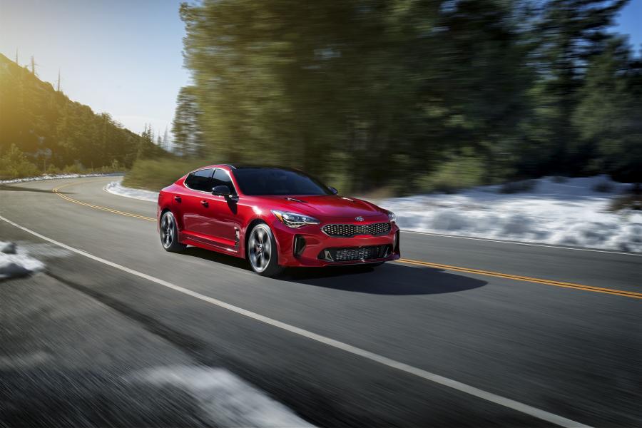  Kia Stinger GT (CK) 2017 года  (NA) (фото 22 из 50)